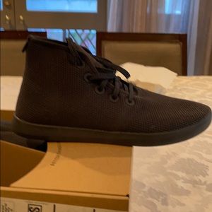 All birds Men’s Hightop Sneakers size 13